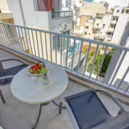 Апартаменты Penthouse 2br Peaceful Balcony *