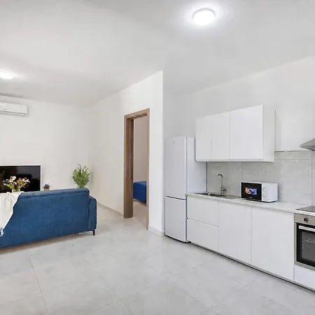 Апартаменты Penthouse 2br Peaceful Balcony Gzira