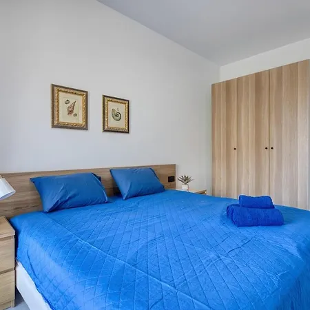 Апартаменты Penthouse 2br Peaceful Balcony Gzira